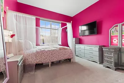 77 Chelsea Drive, Santa Rosa, CA 95403 - Photo 33