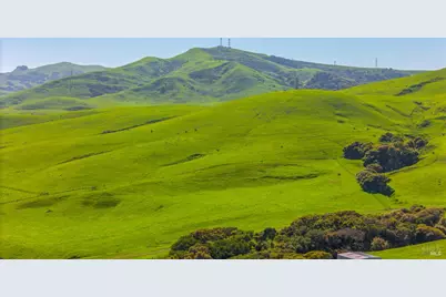 5244 Tuscany Drive, Fairfield, CA 94534 - Photo 5