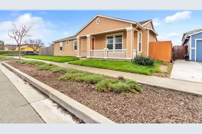 927 Freedom Drive, Suisun City, CA 94585 - Photo 1