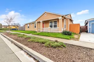 927 Freedom Dr, Suisun City, CA 94585 - Photo 1