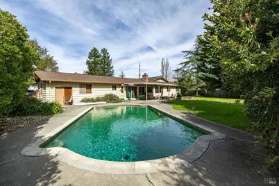 410 E Railroad Avenue, Cotati, CA 94931 - Photo 5