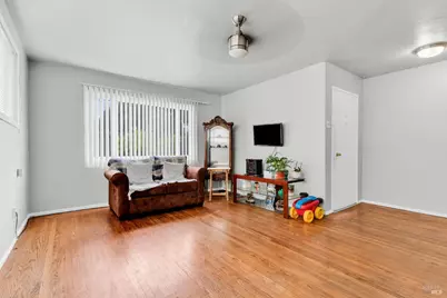 4778 E Hilltop Drive, El Sobrante, CA 94803 - Photo 5