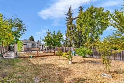 4778 E Hilltop Drive, El Sobrante, CA 94803 - Photo 31