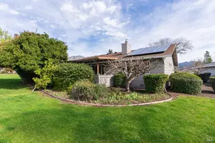 360 Twin Lakes Dr, Santa Rosa, CA 95409 - Photo 33