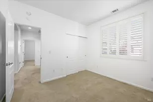 1073 Villaggio Cir, Vacaville, CA 95688 - Photo 17