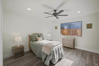 580 Yellowstone Drive, Vacaville, CA 95687 - Photo 27