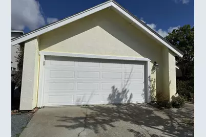 97 Carlisle Way, Benicia, CA 94510 - Photo 39