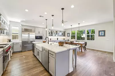 2453 Francisco Avenue, Santa Rosa, CA 95403 - Photo 11