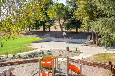 101 Panorama Drive, Benicia, CA 94510 - Photo 27