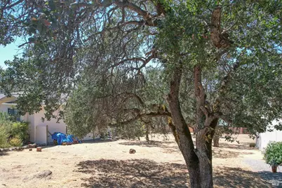 18903 Deer Hill Road, Hidden Valley Lake, CA 95467 - Photo 15