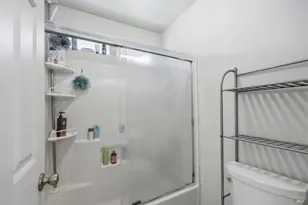 1731 Walnut Creek Dr, Santa Rosa, CA 95403 - Photo 19