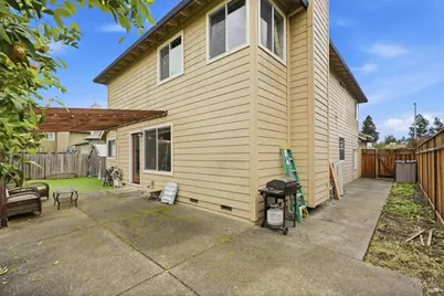 1731 Walnut Creek Drive, Santa Rosa, CA 95403 - Photo 23