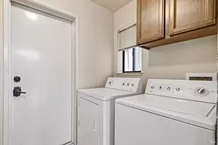 879 Oxford Way, Benicia, CA 94510 - Photo 25