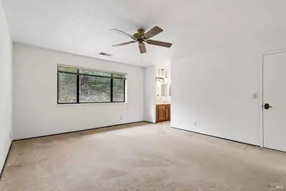 879 Oxford Way, Benicia, CA 94510 - Photo 19