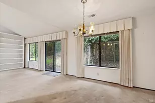 879 Oxford Way, Benicia, CA 94510 - Photo 11