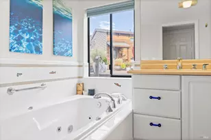 38 S 40 Dock, Sausalito, CA 94965 - Photo 35