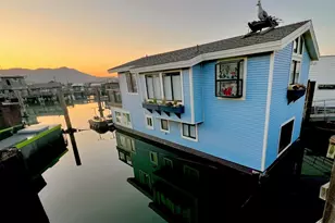 38 S 40 Dock, Sausalito, CA 94965 - Photo 1