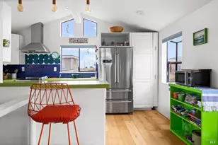 38 S 40 Dock, Sausalito, CA 94965 - Photo 21