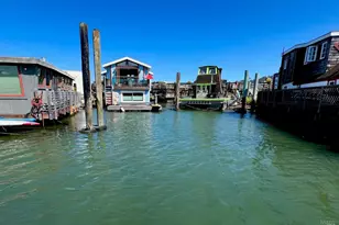38 S 40 Dock, Sausalito, CA 94965 - Photo 45