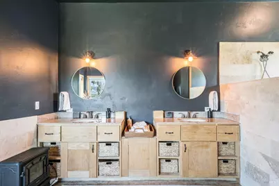 1106 Bel Arbres Drive, Redwood Valley, CA 95470 - Photo 21