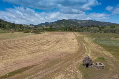 1106 Bel Arbres Drive, Redwood Valley, CA 95470 - Photo 69