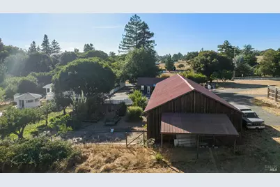 1375 Gossage Avenue, Petaluma, CA 94952 - Photo 55