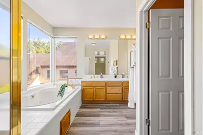 1878 Adobe Creek Drive, Petaluma, CA 94954 - Photo 27