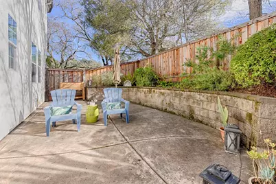 2167 Linwood Avenue, Santa Rosa, CA 95404 - Photo 77