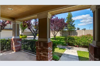 3147 Puffin Circle, Fairfield, CA 94533 - Photo 9