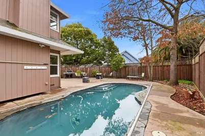 2174 Longhorn Circle, Santa Rosa, CA 95401 - Photo 31