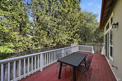 366 Breeden Street, Santa Rosa, CA 95409 - Photo 5