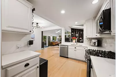 16 Iron Springs Road, Fairfax, CA 94930 - Photo 21