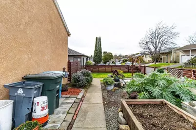 1041 Highland Avenue, Vallejo, CA 94590 - Photo 81