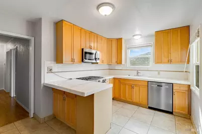 1041 Highland Avenue, Vallejo, CA 94590 - Photo 33