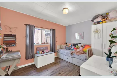 348 Vine Street, Vacaville, CA 95688 - Photo 17