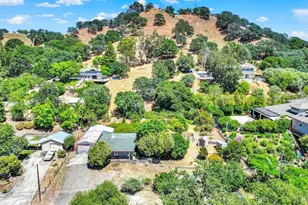 348 Vine St, Vacaville, CA 95688 - Photo 27