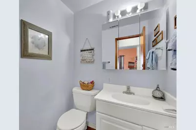 348 Vine Street, Vacaville, CA 95688 - Photo 15