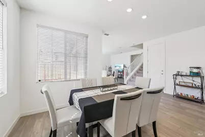 2464 Lake Club Drive, Fairfield, CA 94533 - Photo 9