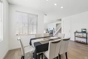 2464 Lake Club Dr, Fairfield, CA 94533 - Photo 9