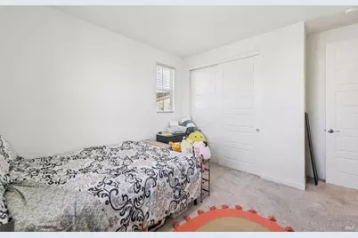 2464 Lake Club Drive, Fairfield, CA 94533 - Photo 29