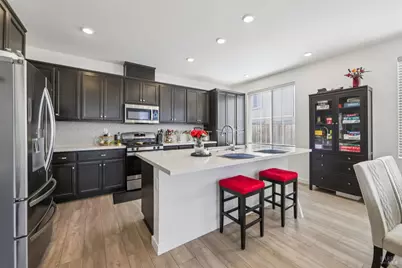 2464 Lake Club Drive, Fairfield, CA 94533 - Photo 11