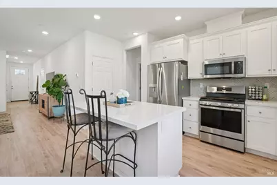 3042 Vasquez Court, Vacaville, CA 95688 - Photo 13