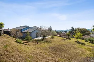 181 Crowsnest Ct, Vallejo, CA 94591 - Photo 33