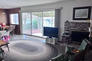 12724 Island Cir, Clearlake Oaks, CA 95423 - Photo 5