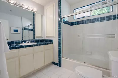 2901 Las Gallinas Avenue, San Rafael, CA 94903 - Photo 23