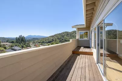 2901 Las Gallinas Avenue, San Rafael, CA 94903 - Photo 1