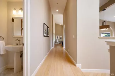 2901 Las Gallinas Avenue, San Rafael, CA 94903 - Photo 27