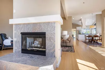 2901 Las Gallinas Avenue, San Rafael, CA 94903 - Photo 17