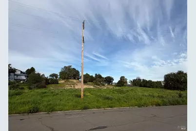 625 E H Street, Benicia, CA 94510 - Photo 5