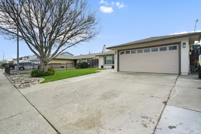 196 Somerville Drive, Vacaville, CA 95687 - Photo 5